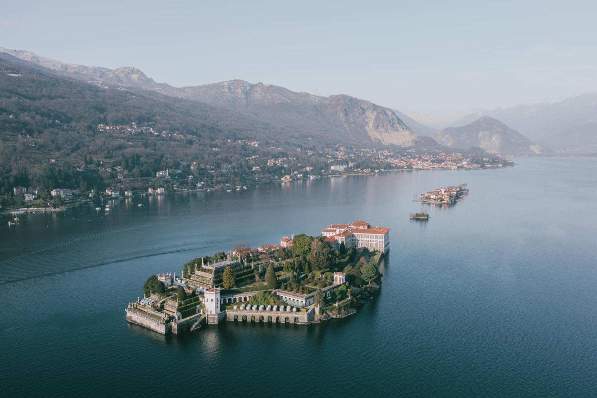 Suite Romantic Vista Lago Stresa Exterior photo